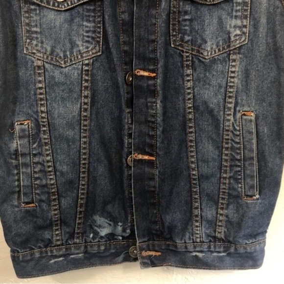 Super cool distressed denim button up vest with collar. See pix/dimensions XL - Picture 5 of 7